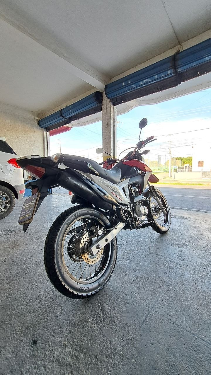 HONDA BROS 160 ESDD TRASEIRA DIREITA